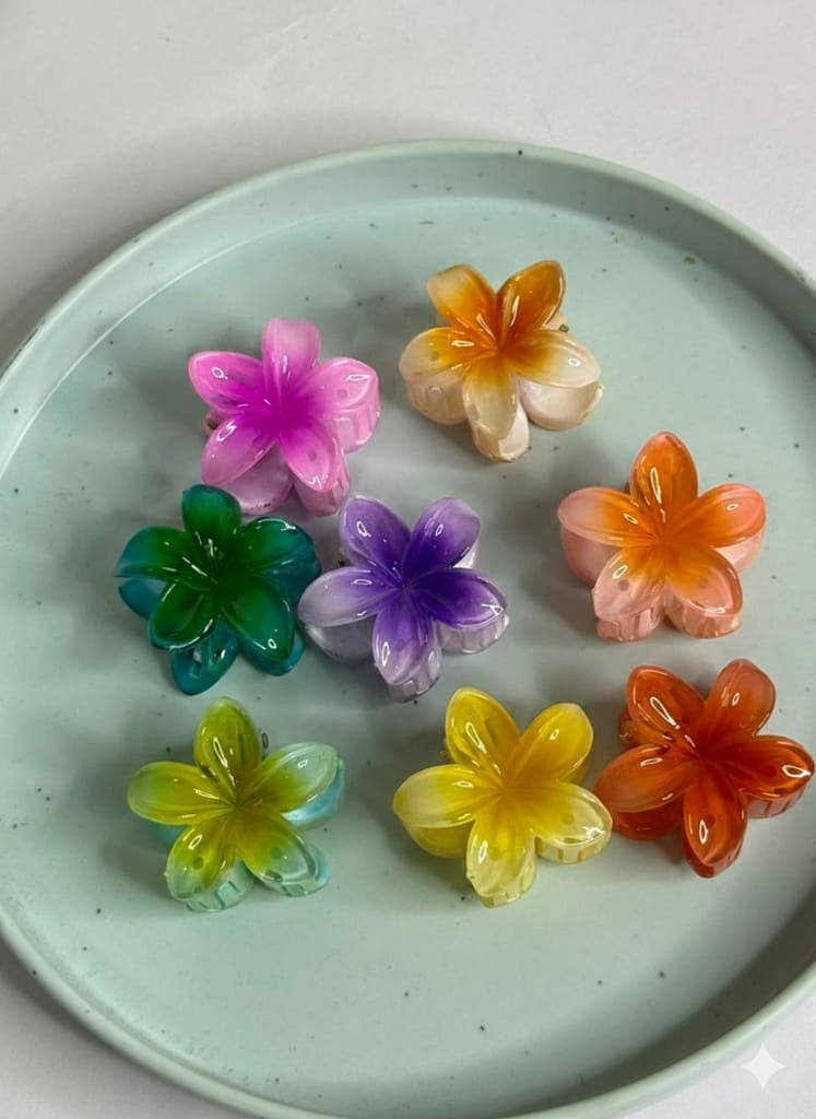 Mini glossy flower claw clip