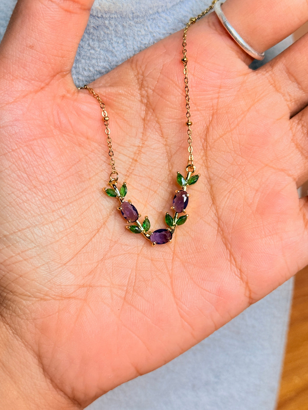 Tulip Necklace