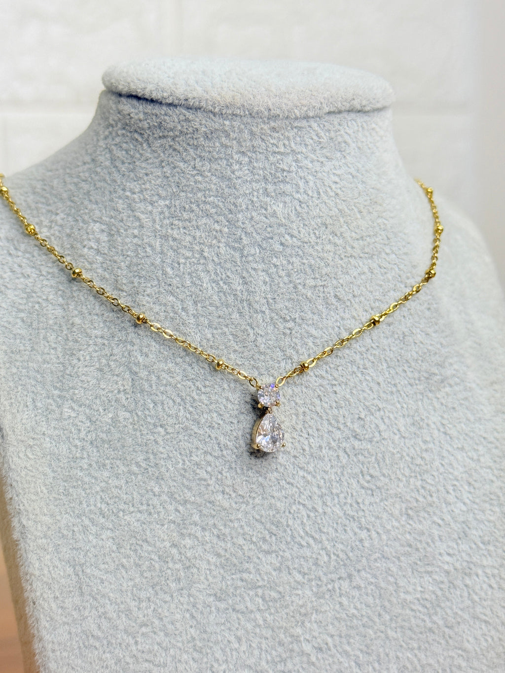 Noor Necklace-2
