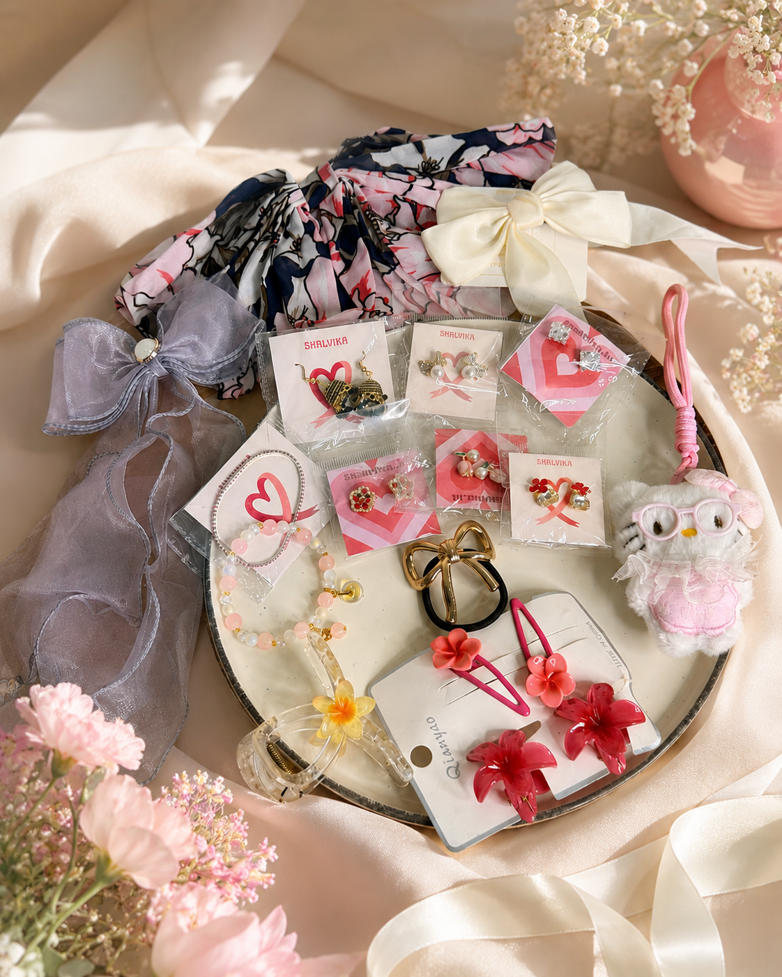 Premium Accessories Hamper
