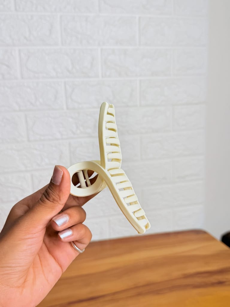 Aura Minimalist Cross Clips