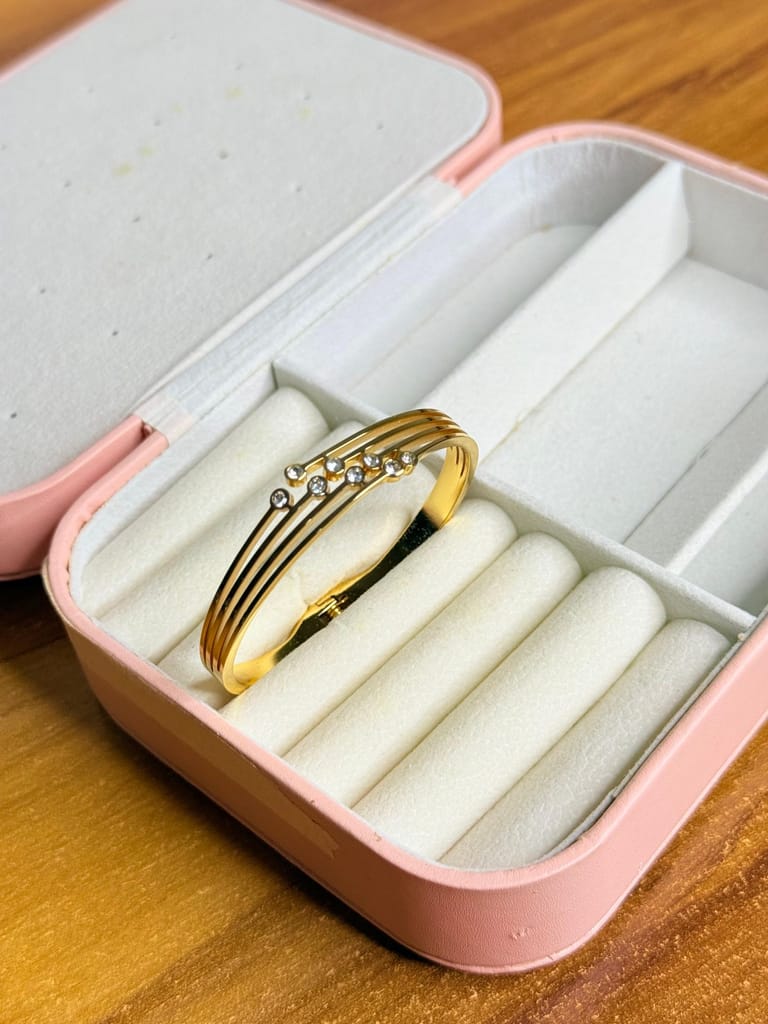 The Trinity Wave Cuff (baby size)