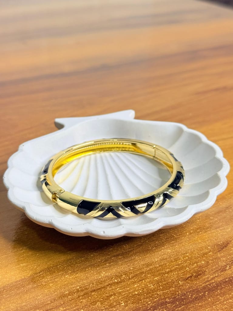 Meadow Enamel Bangle(Resin bangle)