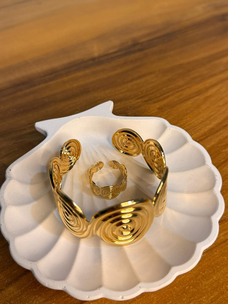 Sprial set
