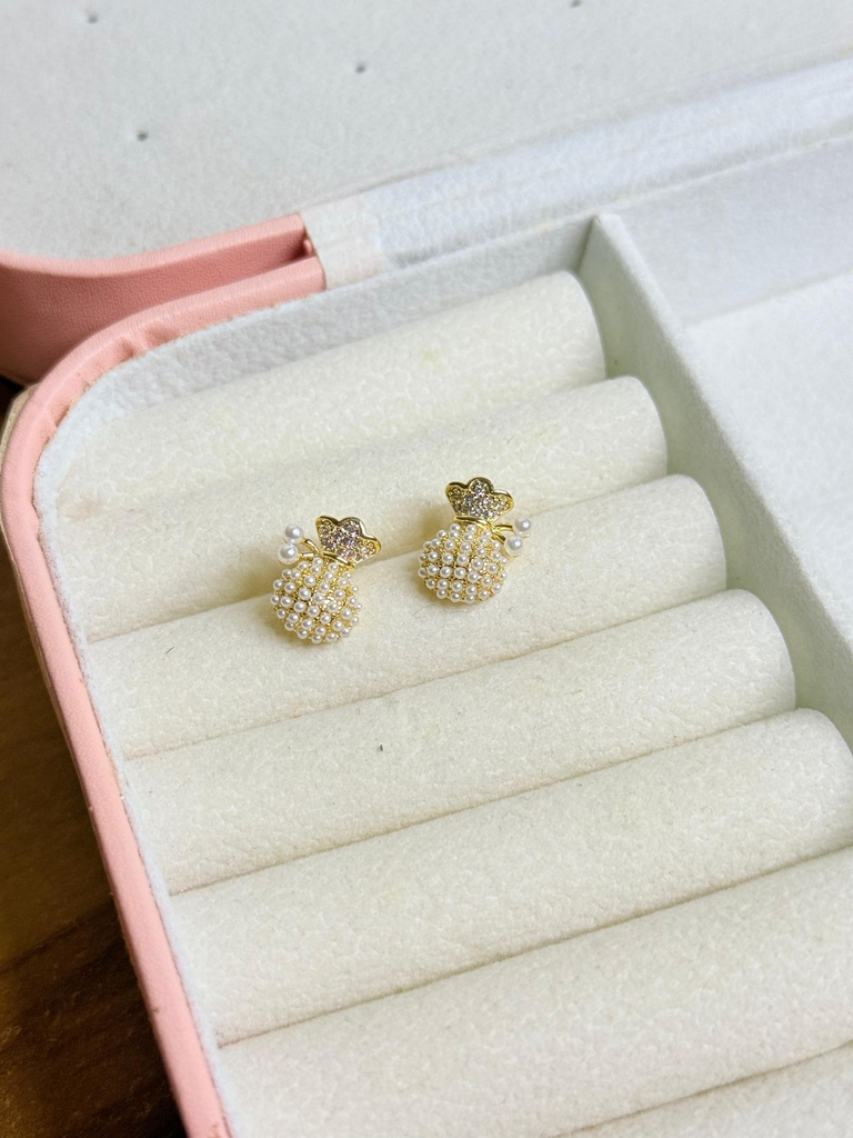 The Prosperity Pouch Studs