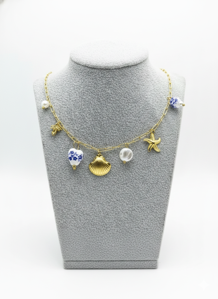 Shell star pendant