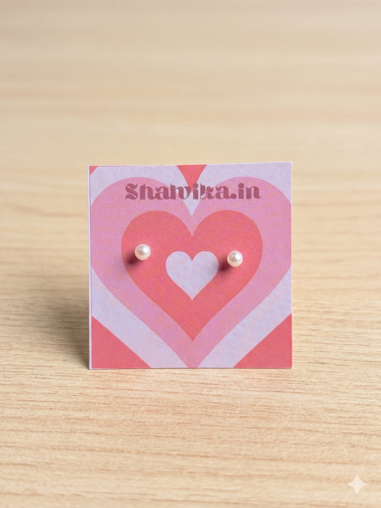 Luna Pearl Studs(anti tarnish)