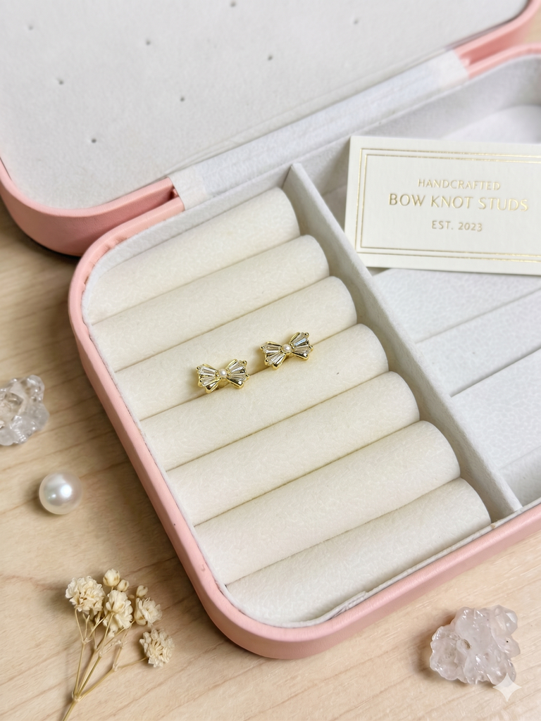 Golden Muse Bows