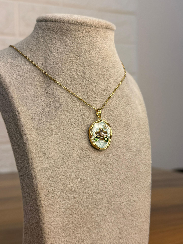 Enamel botanical