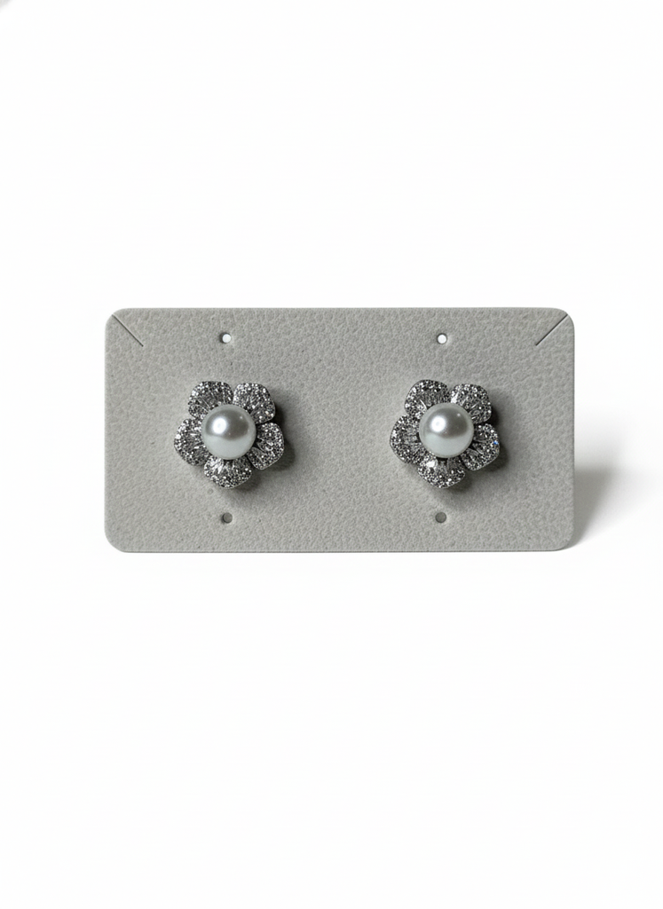 Flower studs