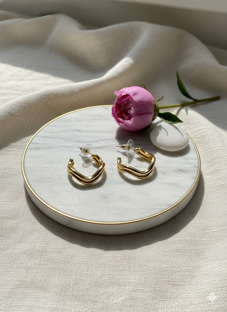 Curved hoops