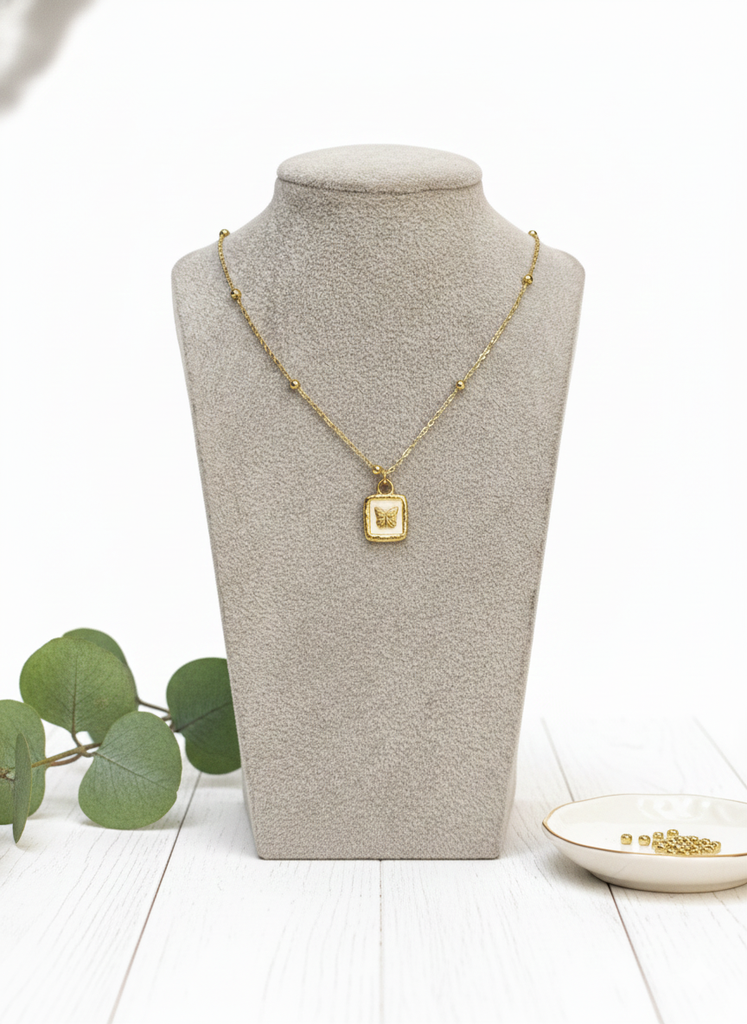 Vintage flutter enamel pendant