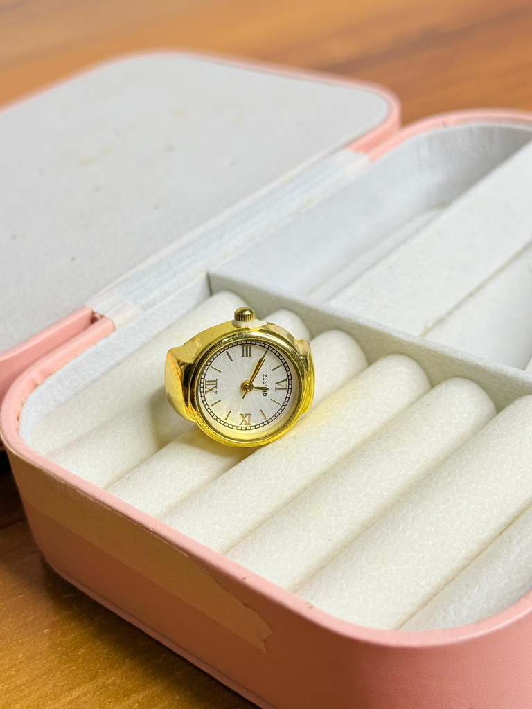 Ring watch